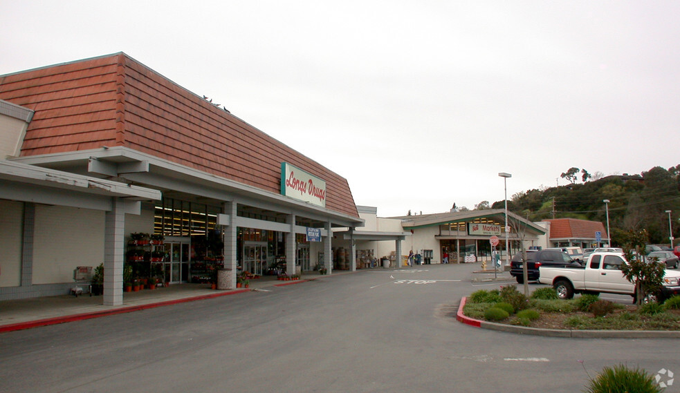 2023-2057 Novato Blvd, Novato, CA for sale - Primary Photo - Image 1 of 1