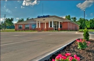 More details for 255 E North St, Madisonville, KY - Office for Sale