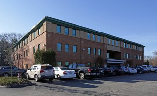 Plus de détails pour 1407 S County Trl, East Greenwich, RI - Bureau à vendre