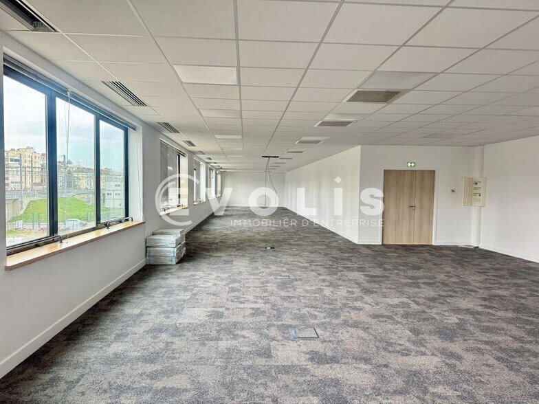 20 Rue De La Villette, Lyon for lease - Interior Photo - Image 3 of 17