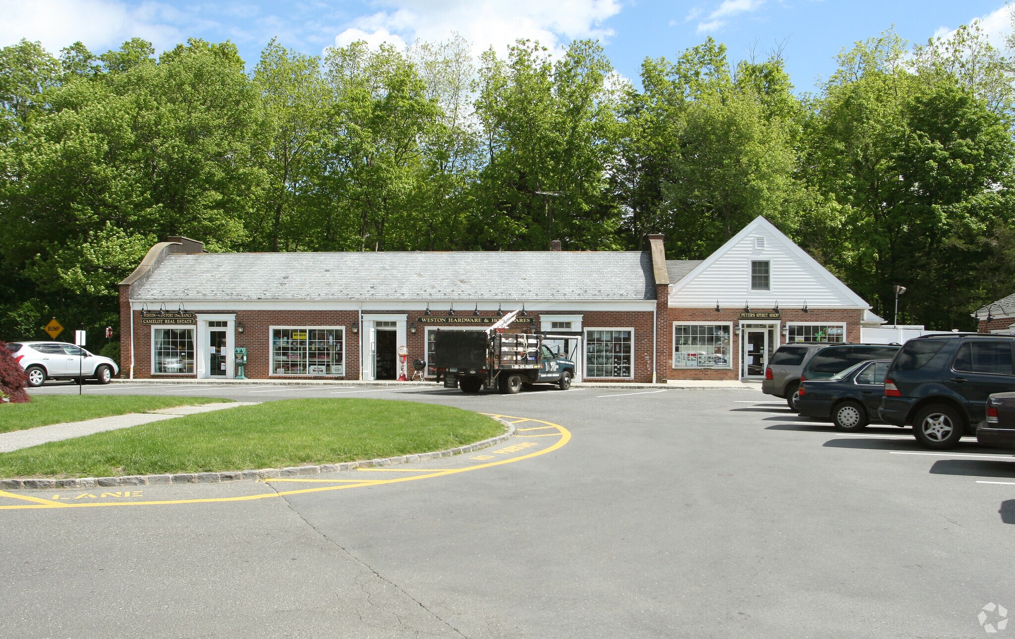 190 Weston Rd, Weston, CT à louer Photo principale- Image 1 de 3