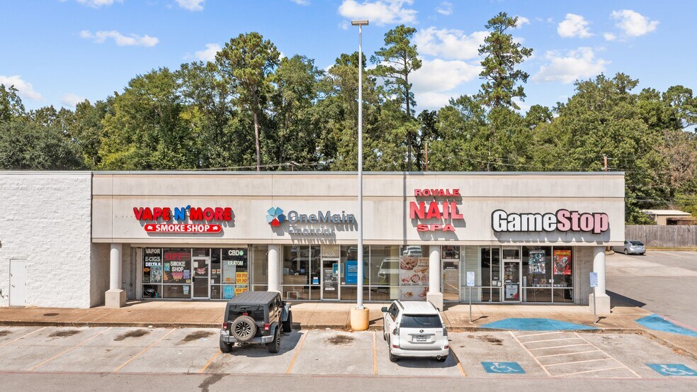 4206 S Medford Dr, Lufkin, TX à vendre - Photo du bâtiment - Image 1 de 14