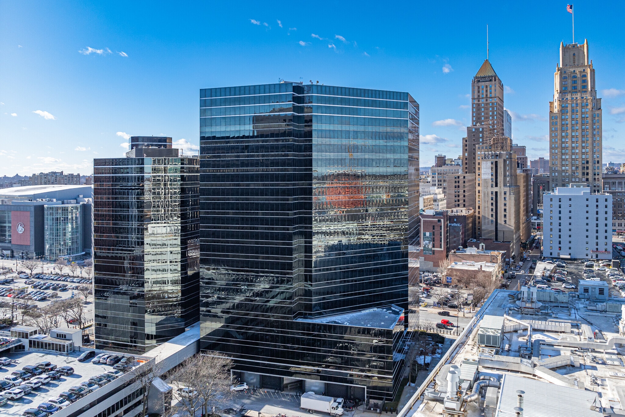 3 Gateway Ctr, Newark, NJ for lease Building Photo- Image 1 of 14