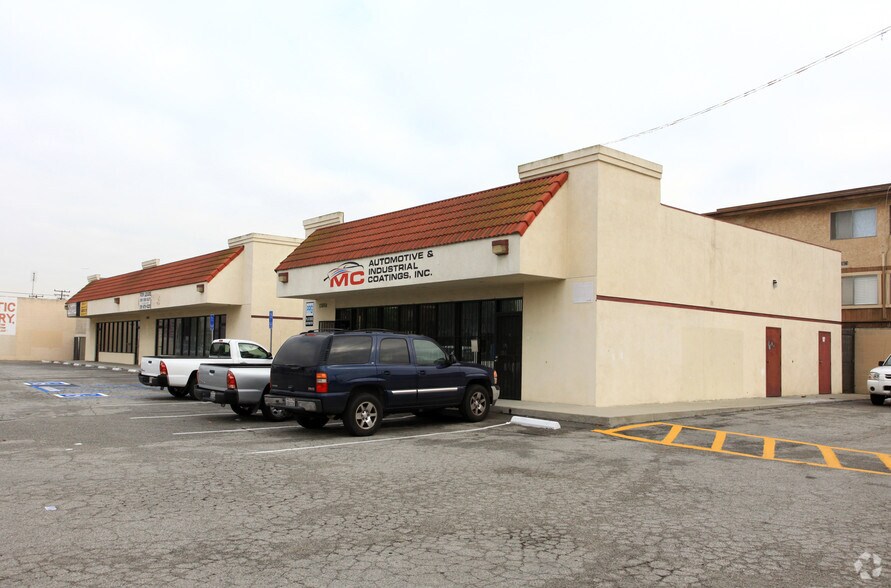 13850 S Normandie Ave, Gardena, CA à louer - Photo du bâtiment - Image 3 de 3