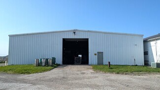 Plus de détails pour 25833 E 2450 North Rd, Lexington, IL - Industriel à louer