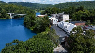 Plus de détails pour 90 Main st, Narrowsburg, NY - Commerce de détail à vendre