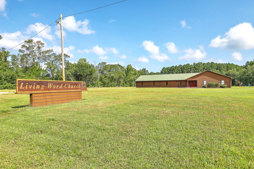 1705 Barracada Rd, Walterboro, SC for sale - Primary Photo - Image 2 of 43