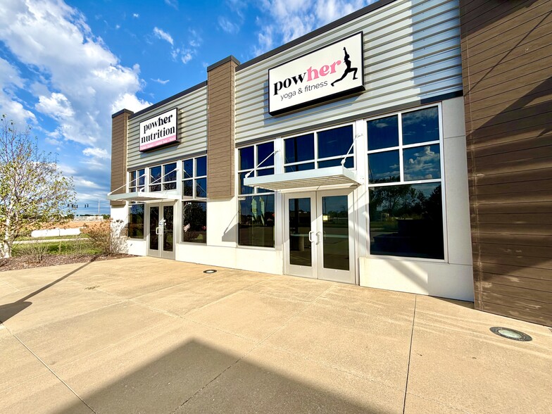 306 E Chestnut St, Strafford, MO for lease - Building Photo - Image 1 of 10