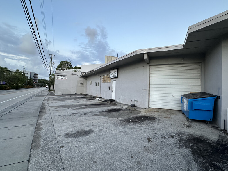 2117 N Dixie Hwy, Wilton Manors, FL à vendre - Photo du b timent - Image 3 de 23