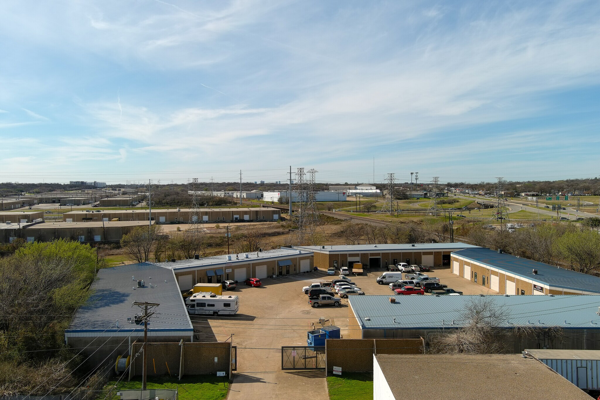 6316-6350 Hart St, Fort Worth, TX à louer Photo du bâtiment- Image 1 de 5