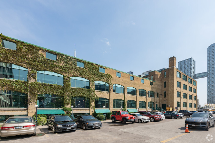 510 Front St W, Toronto, ON for lease - Building Photo - Image 3 of 3