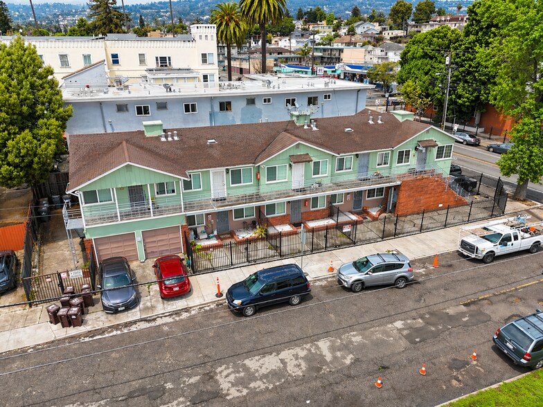 3114 Ashbrook Ct, Oakland, CA à vendre - Photo du bâtiment - Image 2 de 13