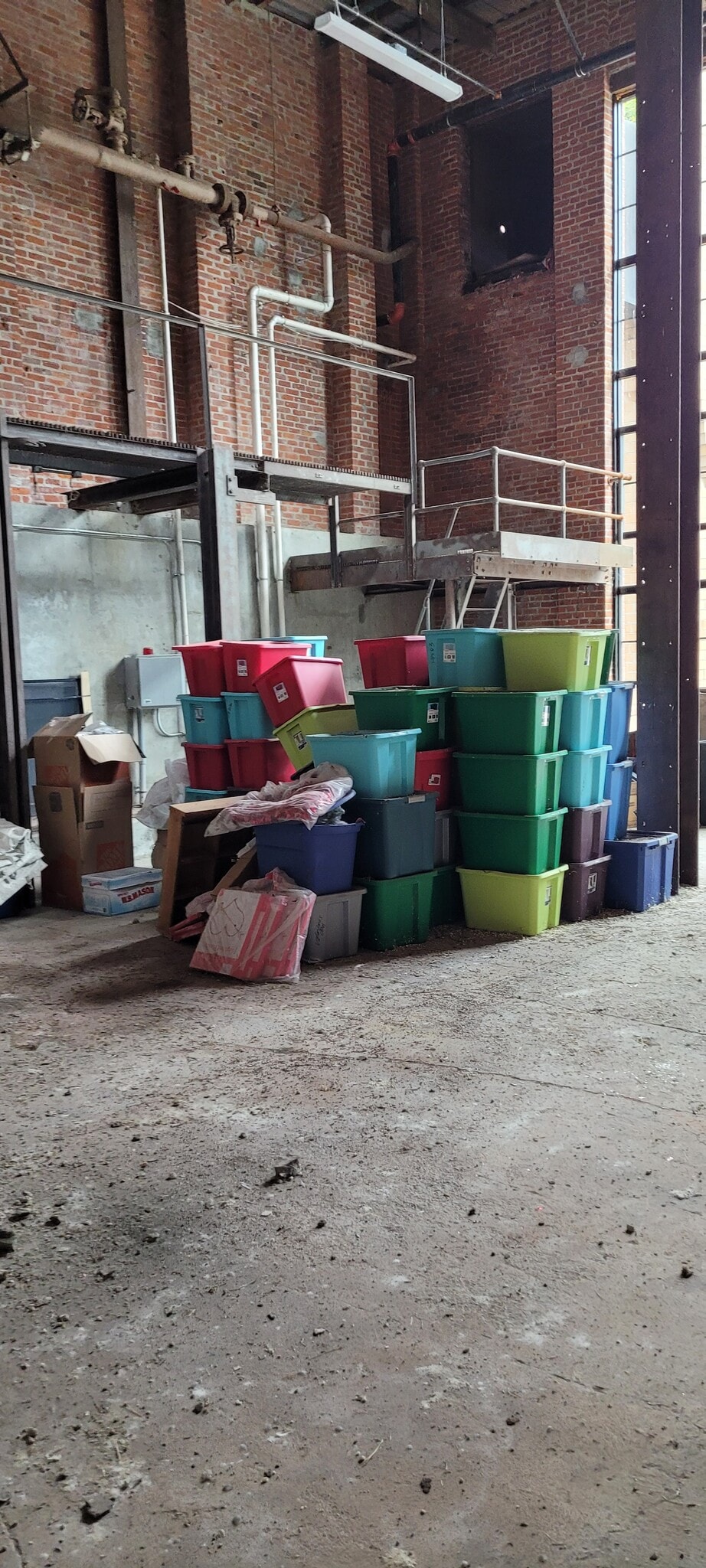 58 Pomfret St, Putnam, CT for lease Interior Photo- Image 1 of 7