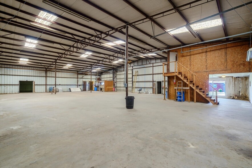 7439 FM 314, Ben Wheeler, TX for sale - Building Photo - Image 3 of 36