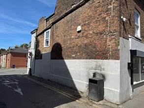 98 Norfolk St, Wisbech for lease Building Photo- Image 2 of 5
