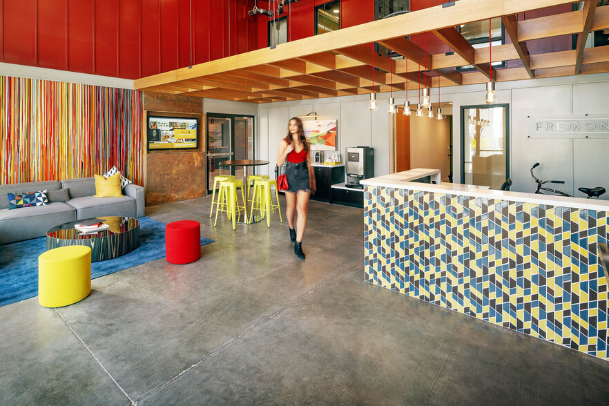 901 E Fremont St, Las Vegas, NV for lease - Building Photo - Image 3 of 28