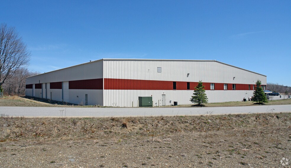 6 Airfield Dr, Rye, NH à vendre - Photo du bâtiment - Image 2 de 4