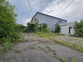 Plus de détails pour 380-382 4th St, Fall River, MA - Industriel à vendre