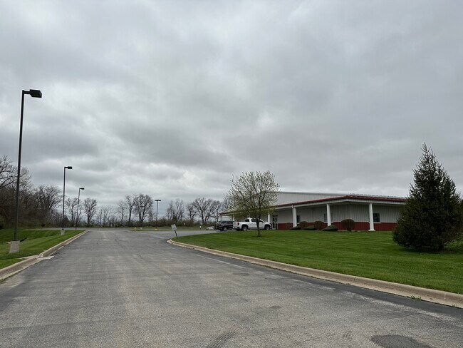 More details for 3201 Palmyra Rd, Hannibal, MO - Office for Sale