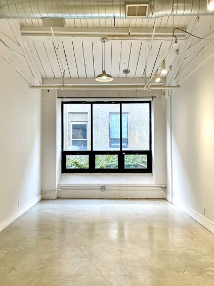 3502 SCOTTS Ln, Philadelphia, PA à louer Photo intérieure- Image 1 de 3