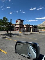 195 S Columbine Ct, Parachute CO - Drive Through Restaurant