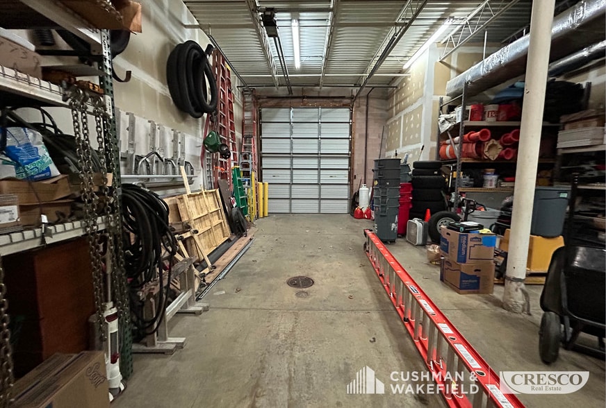 30685 Solon Industrial Pky, Solon, OH for lease - Building Photo - Image 3 of 7