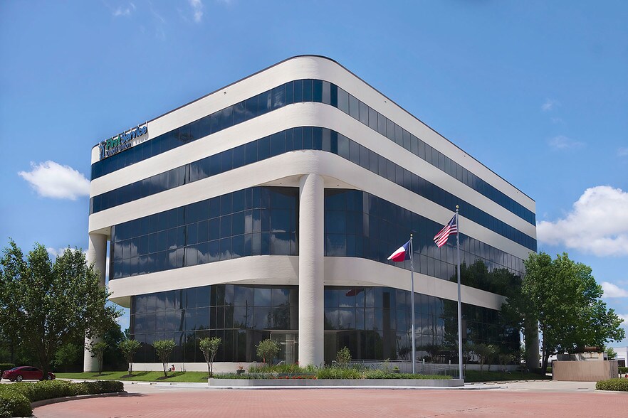 16430 Park Ten Pl, Houston, TX à louer - Photo du bâtiment - Image 2 de 28