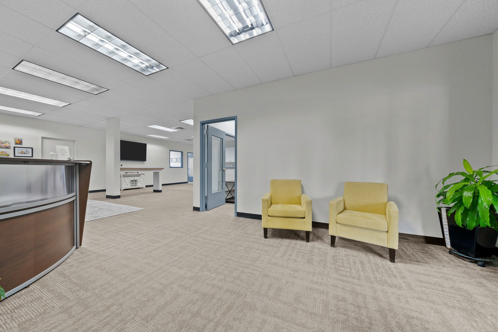 675 Orchard Heights Rd, Salem, OR for lease Building Photo- Image 1 of 8