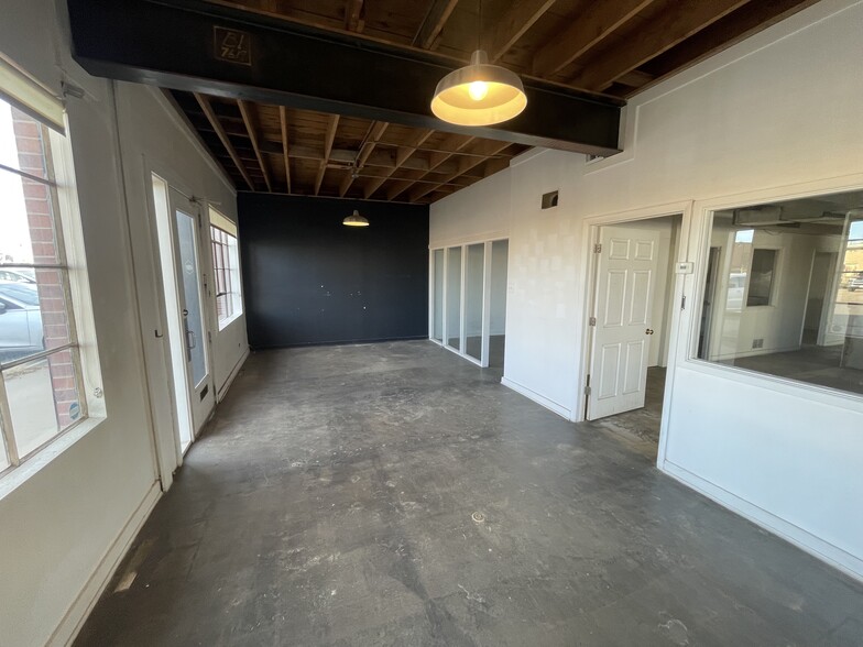 4999 Jackson St, Denver, CO for lease - Building Photo - Image 3 of 6