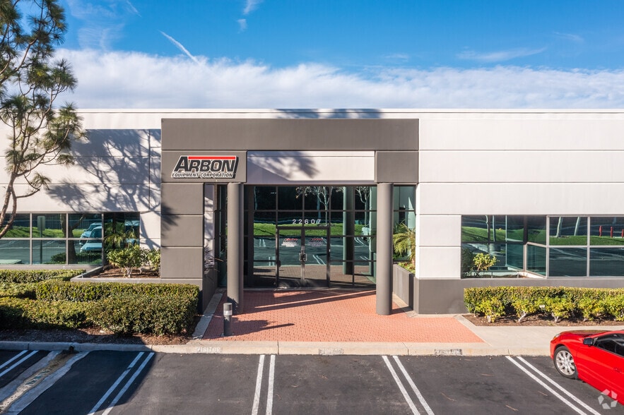 22601-22619 Old Canal Rd, Yorba Linda, CA for lease - Building Photo - Image 2 of 7