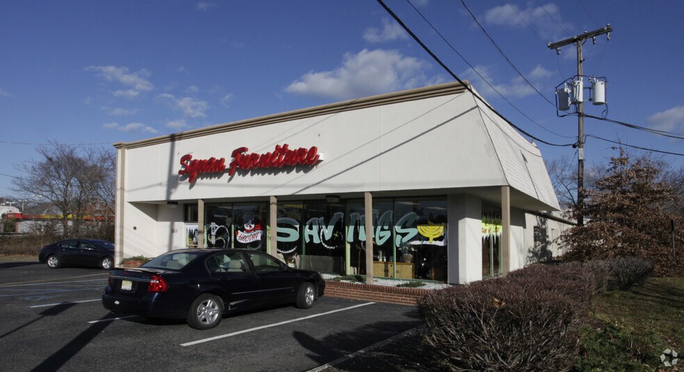 2113 Rt-35, Oakhurst, NJ à vendre - Photo du bâtiment - Image 2 de 4