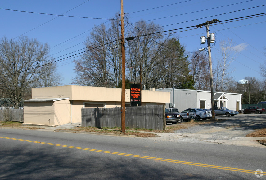 917 E Black St, Rock Hill, SC for sale - Building Photo - Image 2 of 3