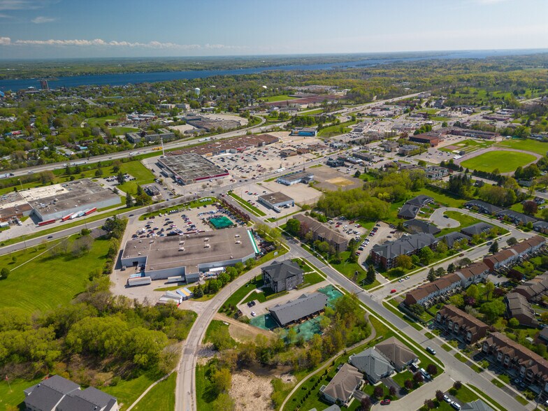 1115 Millwood Av, Brockville, ON à vendre - Aérien - Image 3 de 17