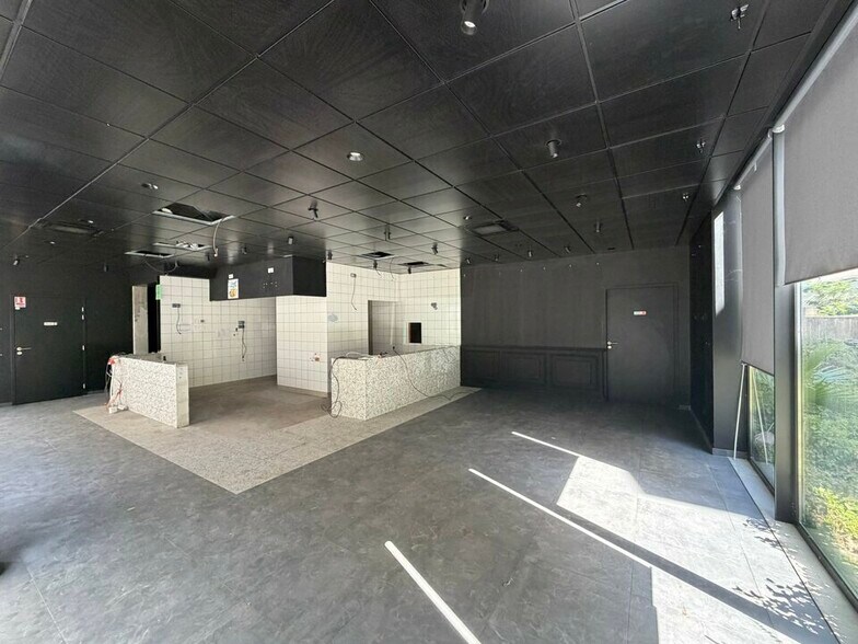 73 Rue Anatole France, Villeurbanne à louer - Photo intérieure - Image 3 de 12
