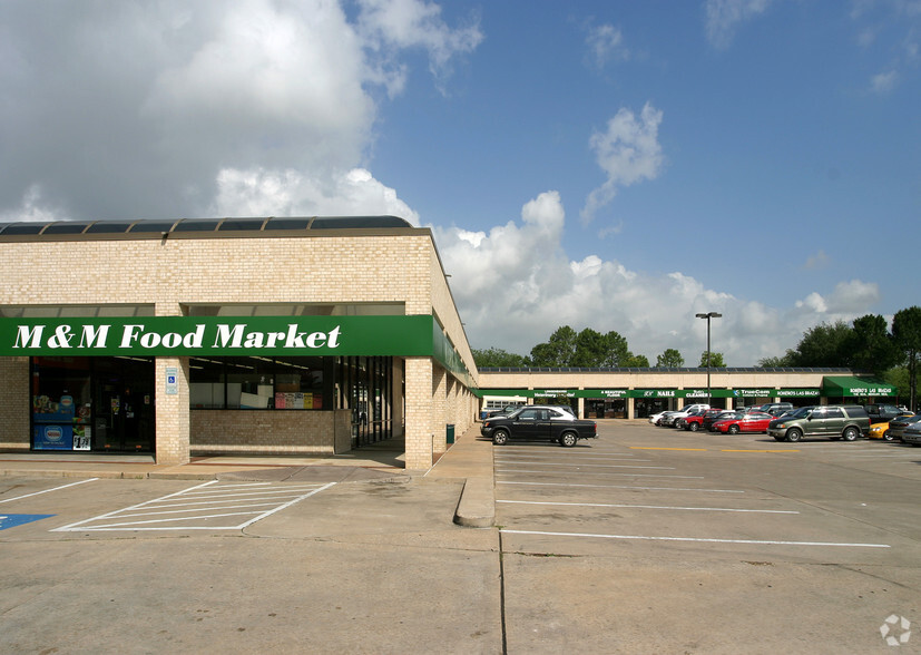 15703 Longenbaugh Dr, Houston, TX for lease - Building Photo - Image 3 of 6