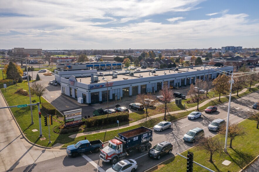 5-21 S Route 59, Aurora, IL à louer - Photo du bâtiment - Image 2 de 6