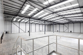 Ravensbank Dr, Redditch for lease Interior Photo- Image 2 of 8