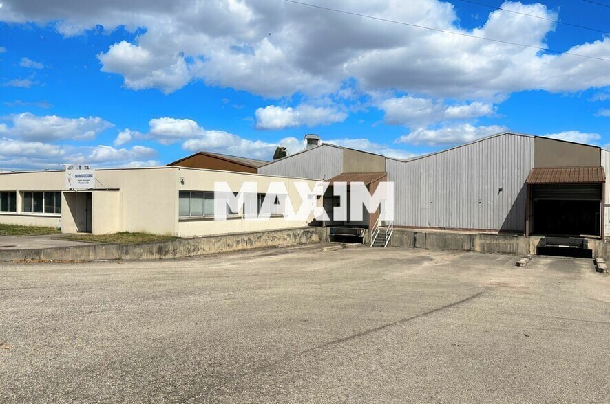 3 Rue Jean Moulin, Couchey for lease - Building Photo - Image 1 of 4