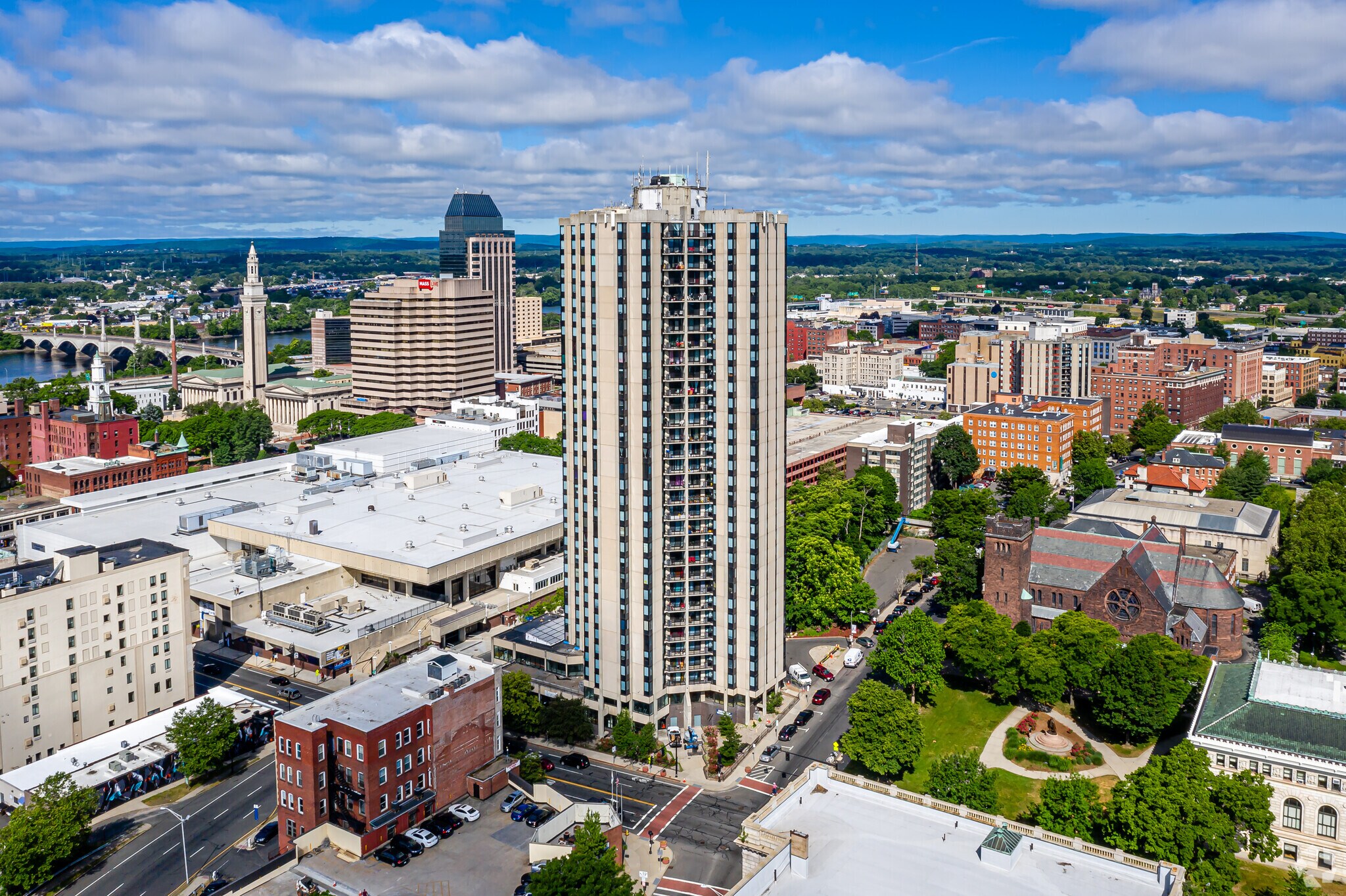 10 Chestnut St, Springfield, MA à louer Photo principale- Image 1 de 67