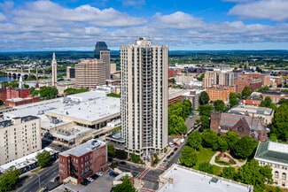 Plus de détails pour 10 Chestnut St, Springfield, MA - Commerce de détail à louer