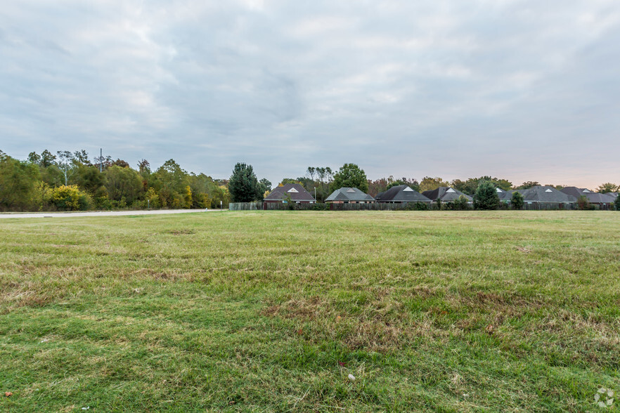 Airways Blvd, Southaven, MS à vendre - Photo du bâtiment - Image 1 de 5