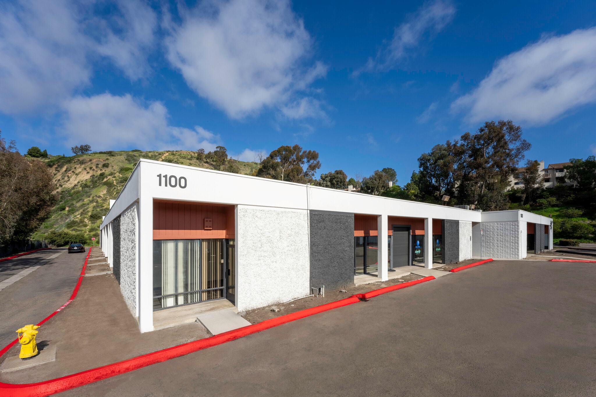 4901-4907 Morena Blvd, San Diego, CA à louer Photo du bâtiment- Image 1 de 3