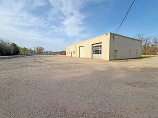 Plus de détails pour 276 Riverside Dr, Auburn, ME - Industriel à louer