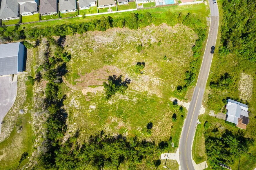 3716 Airport Rd, Panama City, FL à vendre - Photo du bâtiment - Image 2 de 18