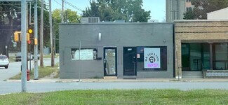 Plus de détails pour 3124 Strong Ave, Kansas City, KS - Commerce de détail à vendre