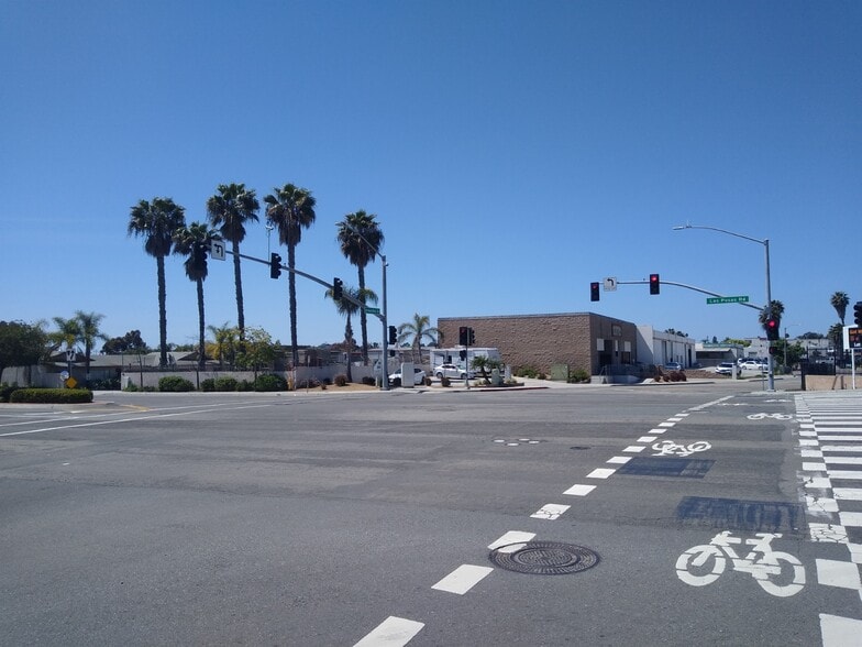 1303 Armorlite Dr, San Marcos, CA for lease - Building Photo - Image 2 of 6