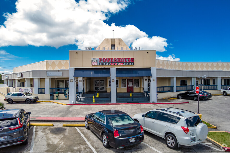 98-199 Kamehameha Hwy, Aiea, HI à louer - Photo du bâtiment - Image 1 de 9