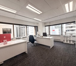 605 5th Ave SW, Calgary, AB à louer Photo intérieure- Image 2 de 6