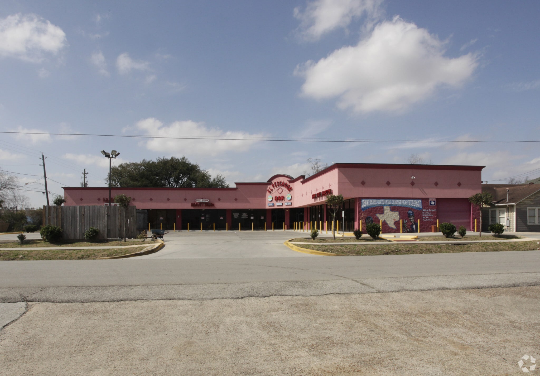 25 Berry Rd, Houston, TX à louer Photo principale- Image 1 de 4