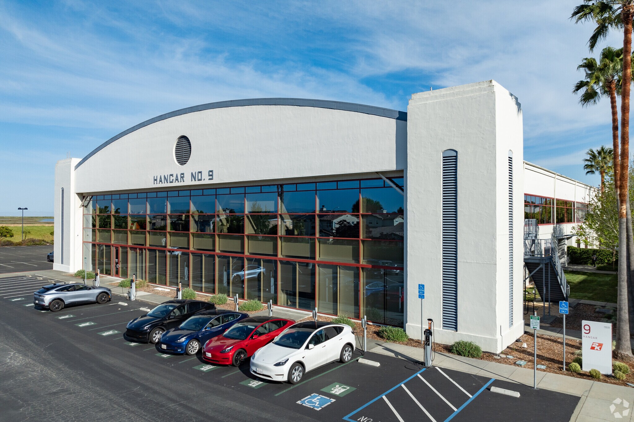 9 Hamilton Lndg, Novato, CA for sale Primary Photo- Image 1 of 1